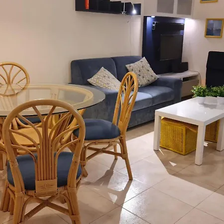 アパート Ferias Na