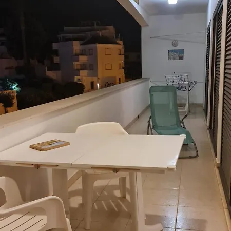 Ferias Na *